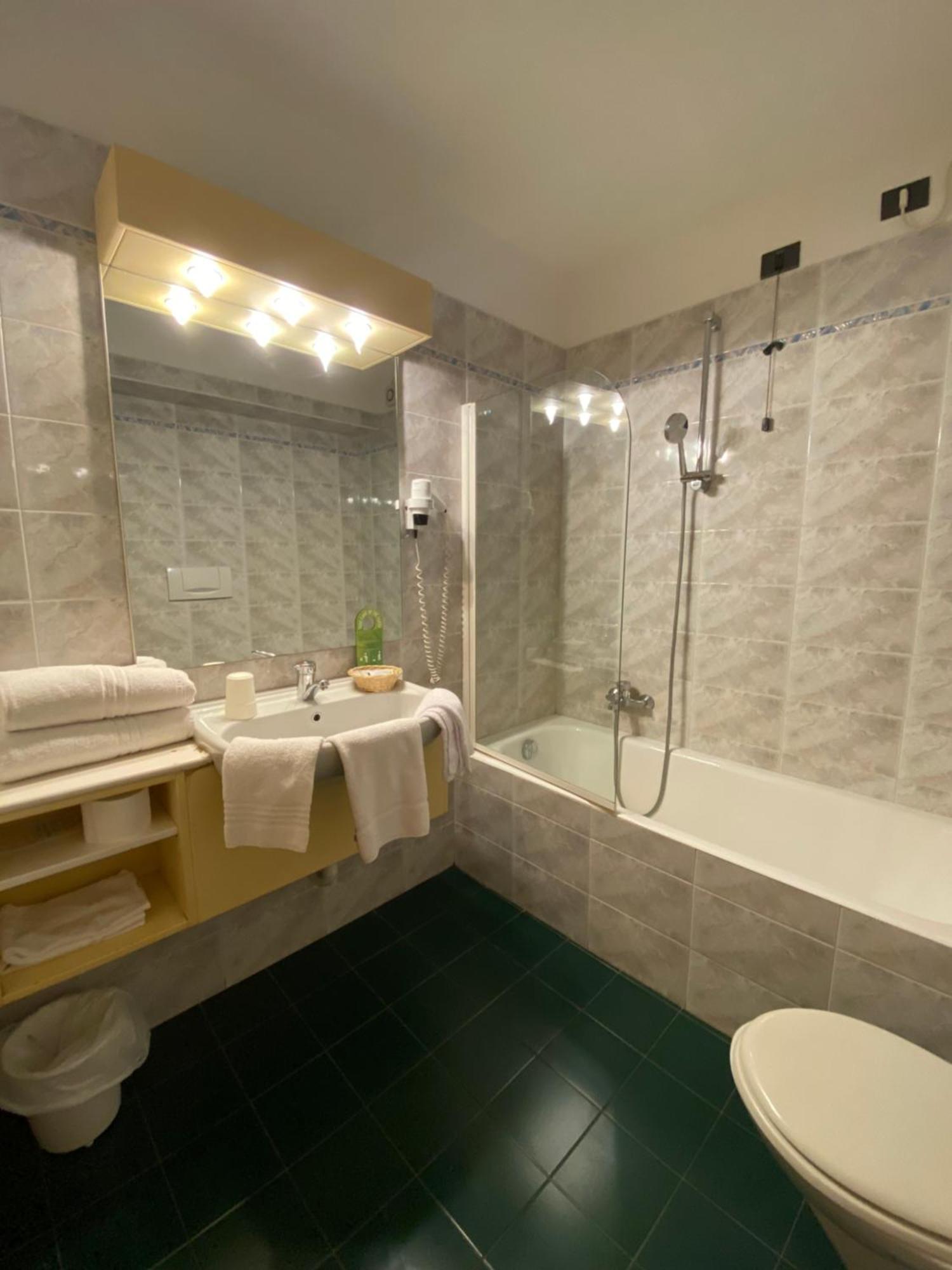 Albergo Aprica Garni Exterior foto